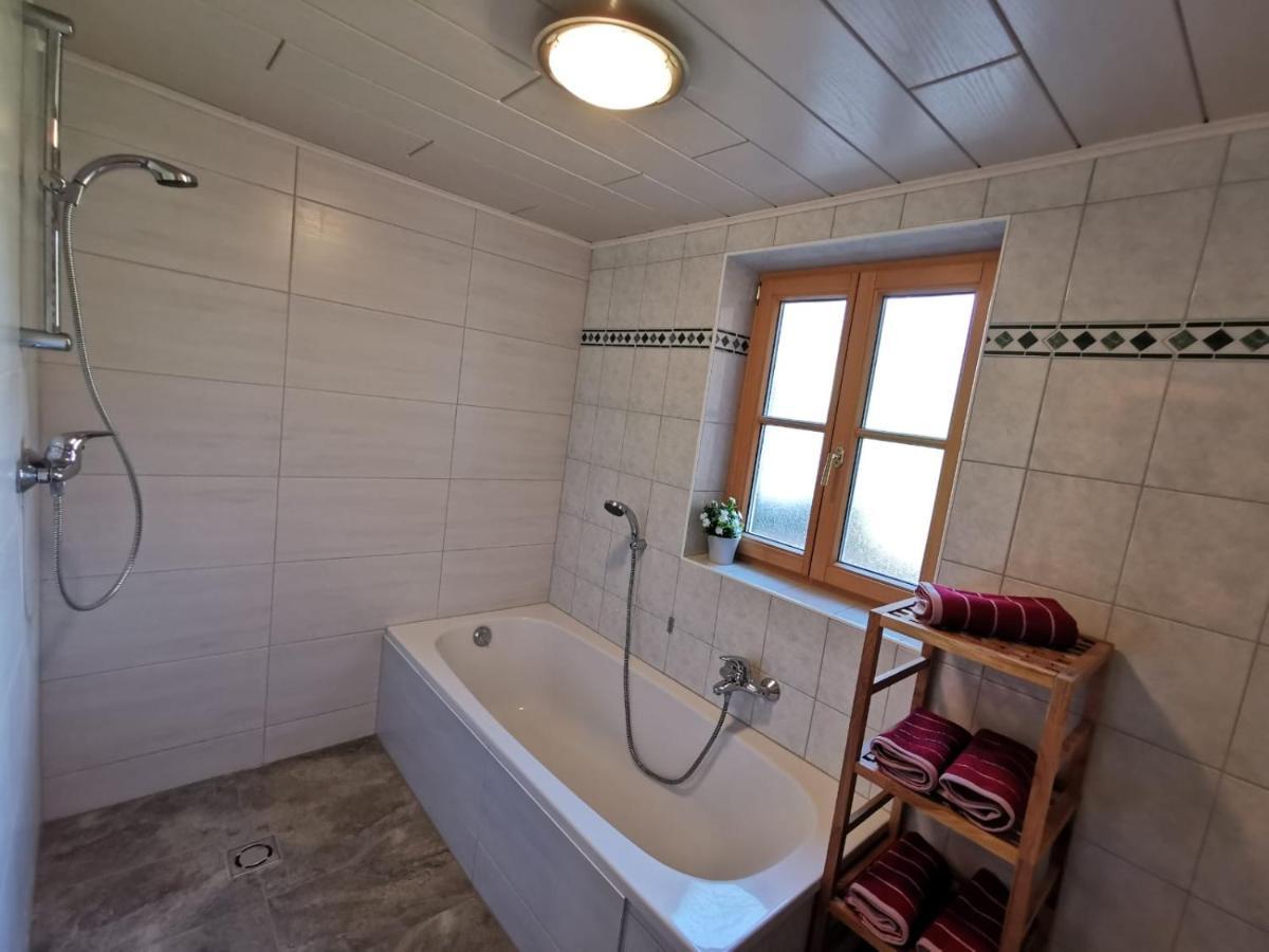 Ferienhaus Rosl Am Grundlsee Eksteriør bilde